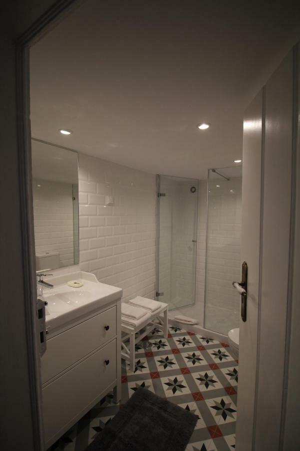 Milanesa Apartment 1 Lisbon Bagian luar foto